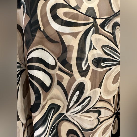 RAPZ Sheer Mesh Retro Neutrals Paisley Poncho - Picture 3 of 8